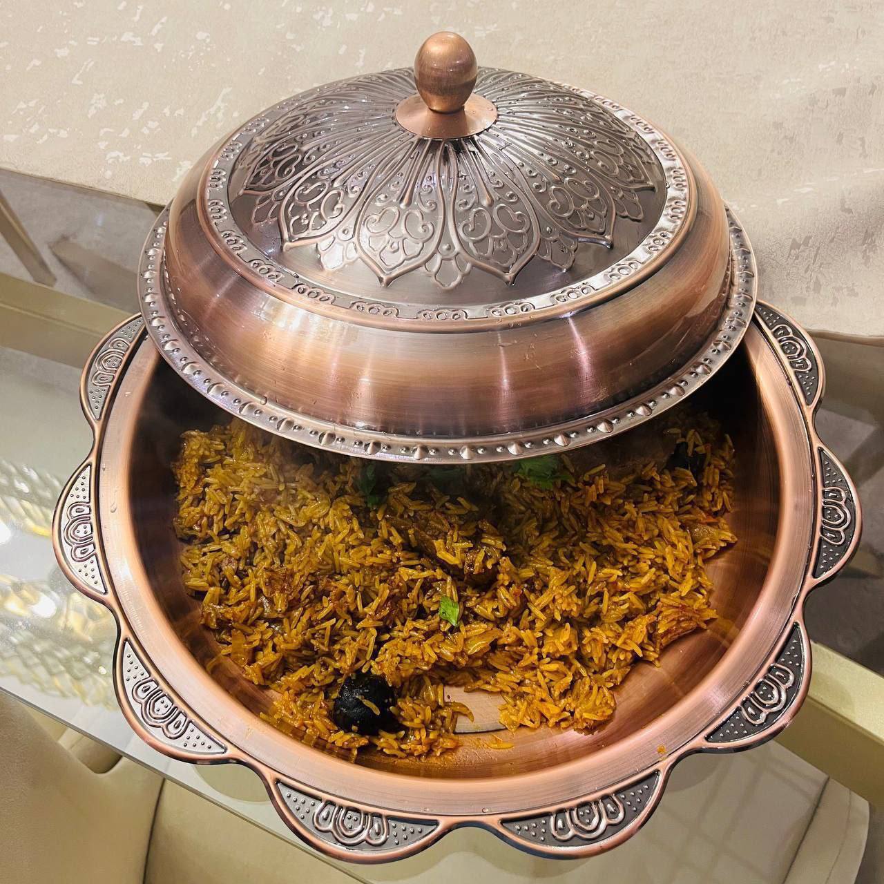 سرفيس تقديم الكبسة والمندوب وكافة الاكلات